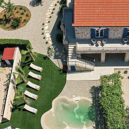 Villa Magna *